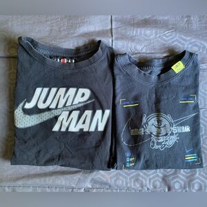 2 Nike/jordan tshirt bundle